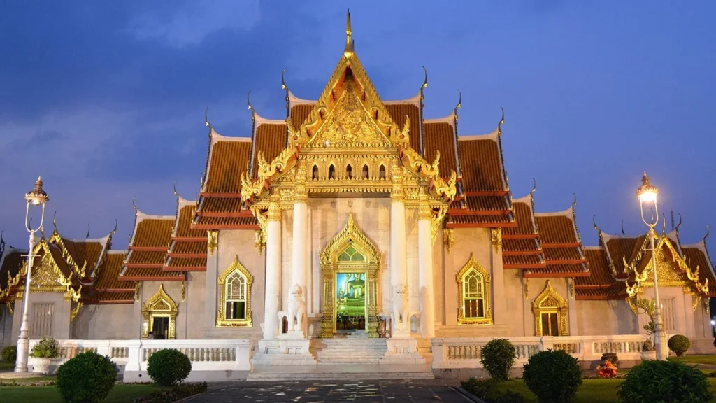 Visit Golden Buddha & Marble Temple in Thailand Discovery